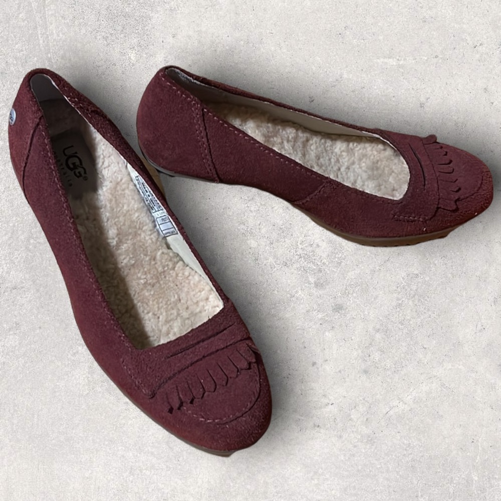 Ugg Burgundy Suede Wedges. Barely worn! True to size.